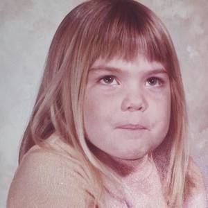 Meet your Posher, Debbie